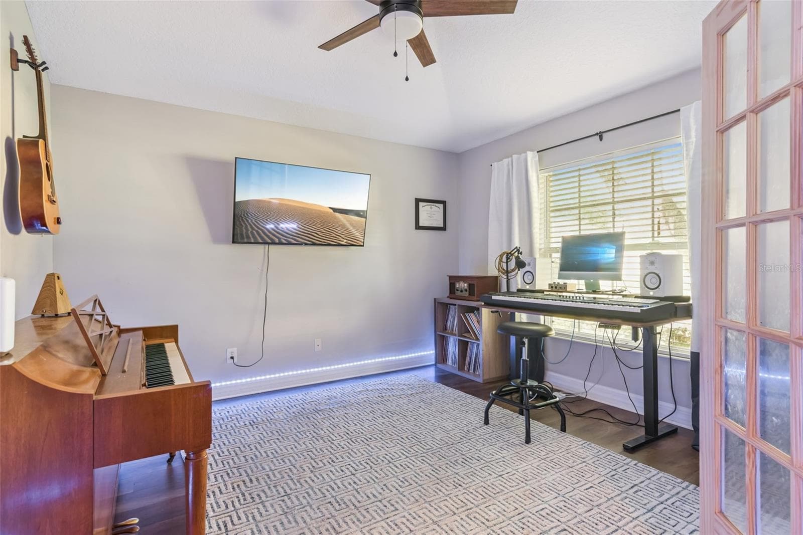 Office/Den/Studio - 242 BLUE WATER ST, EUSTIS
