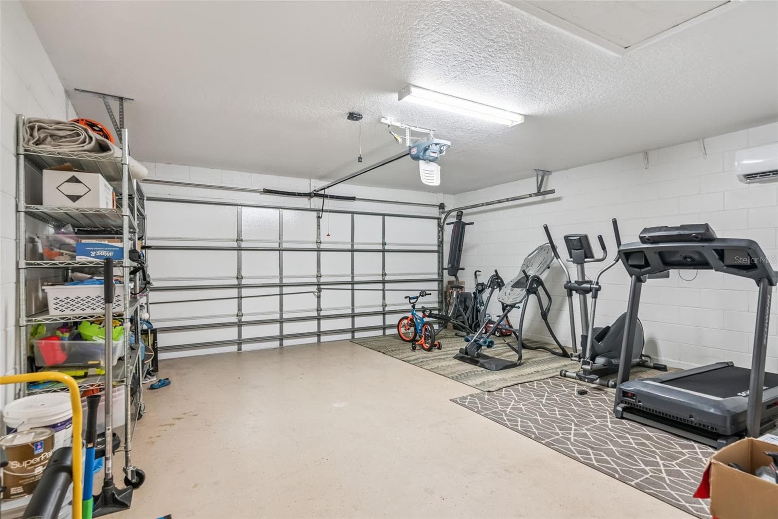 Garage - 242 BLUE WATER ST, EUSTIS