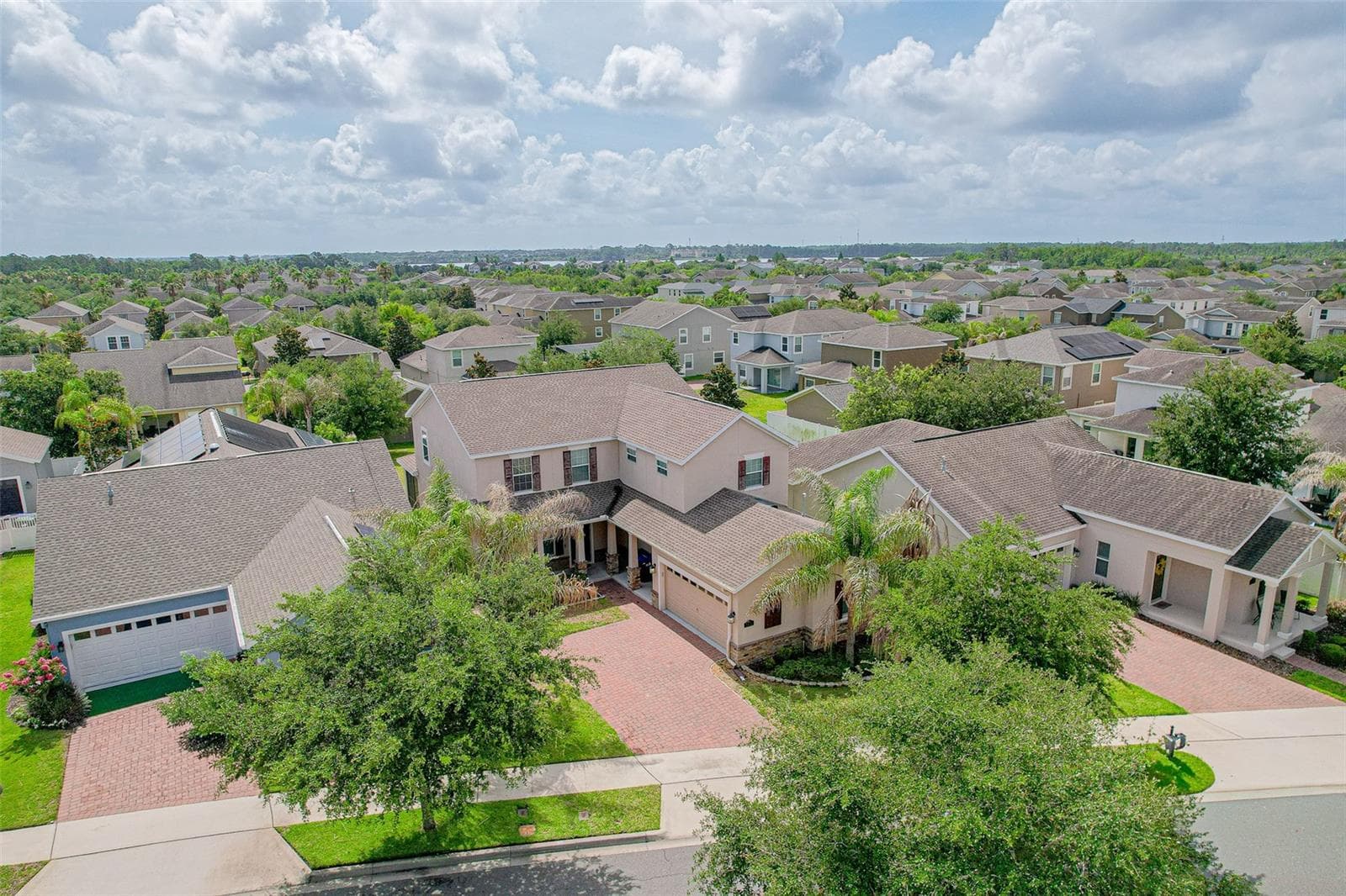 Single Family Residence at 5973 CYPRESS HILL RD, WINTER GARDEN, photo 2 of 44