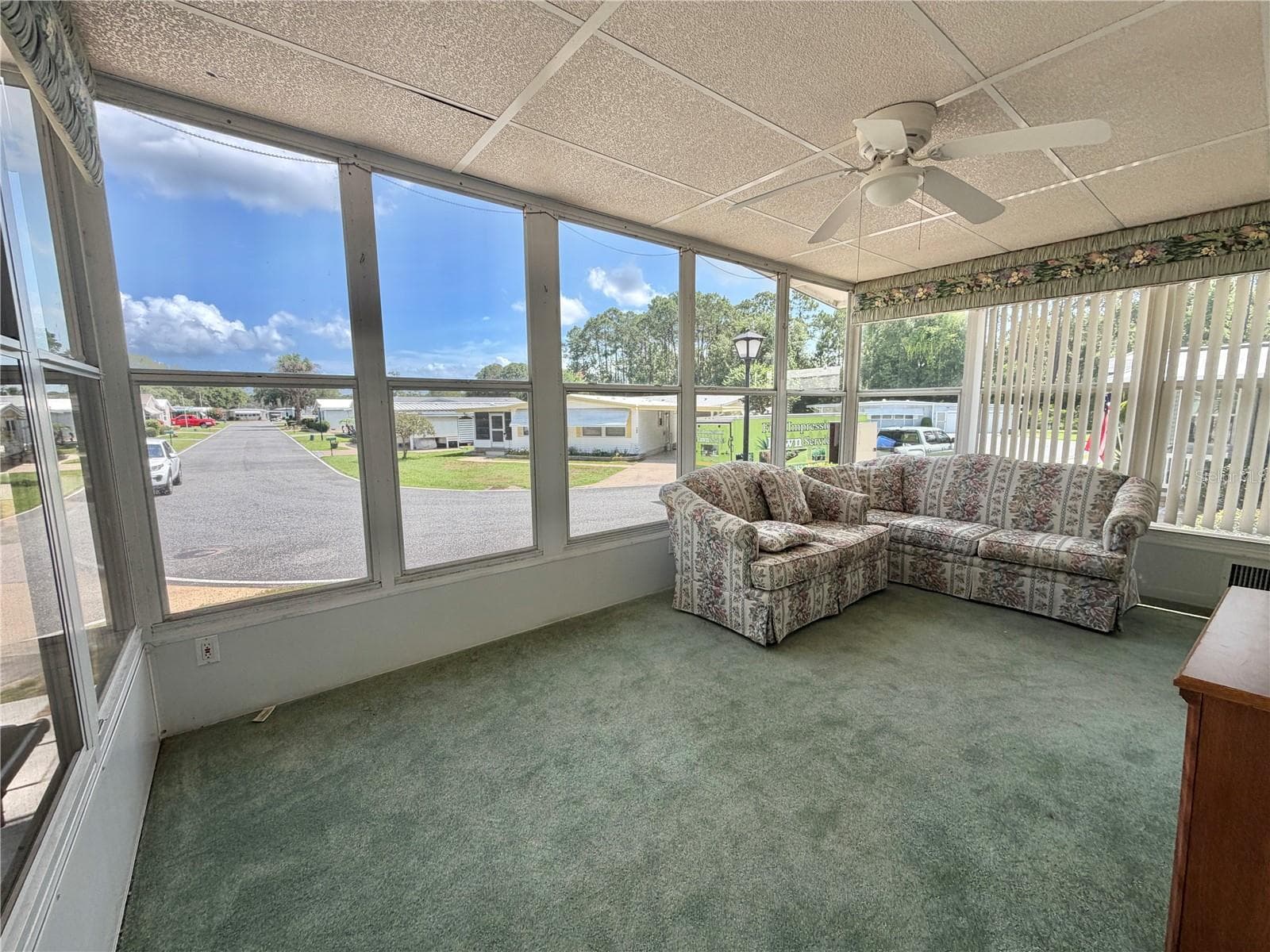 Mobile Home at 132 TAMARISK WAY, LEESBURG, photo 14 of 52
