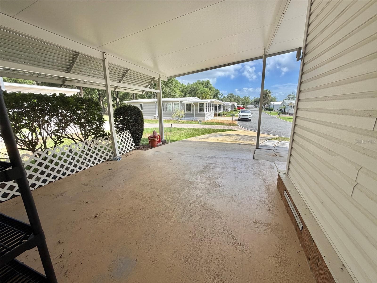 Mobile Home at 132 TAMARISK WAY, LEESBURG, photo 41 of 52