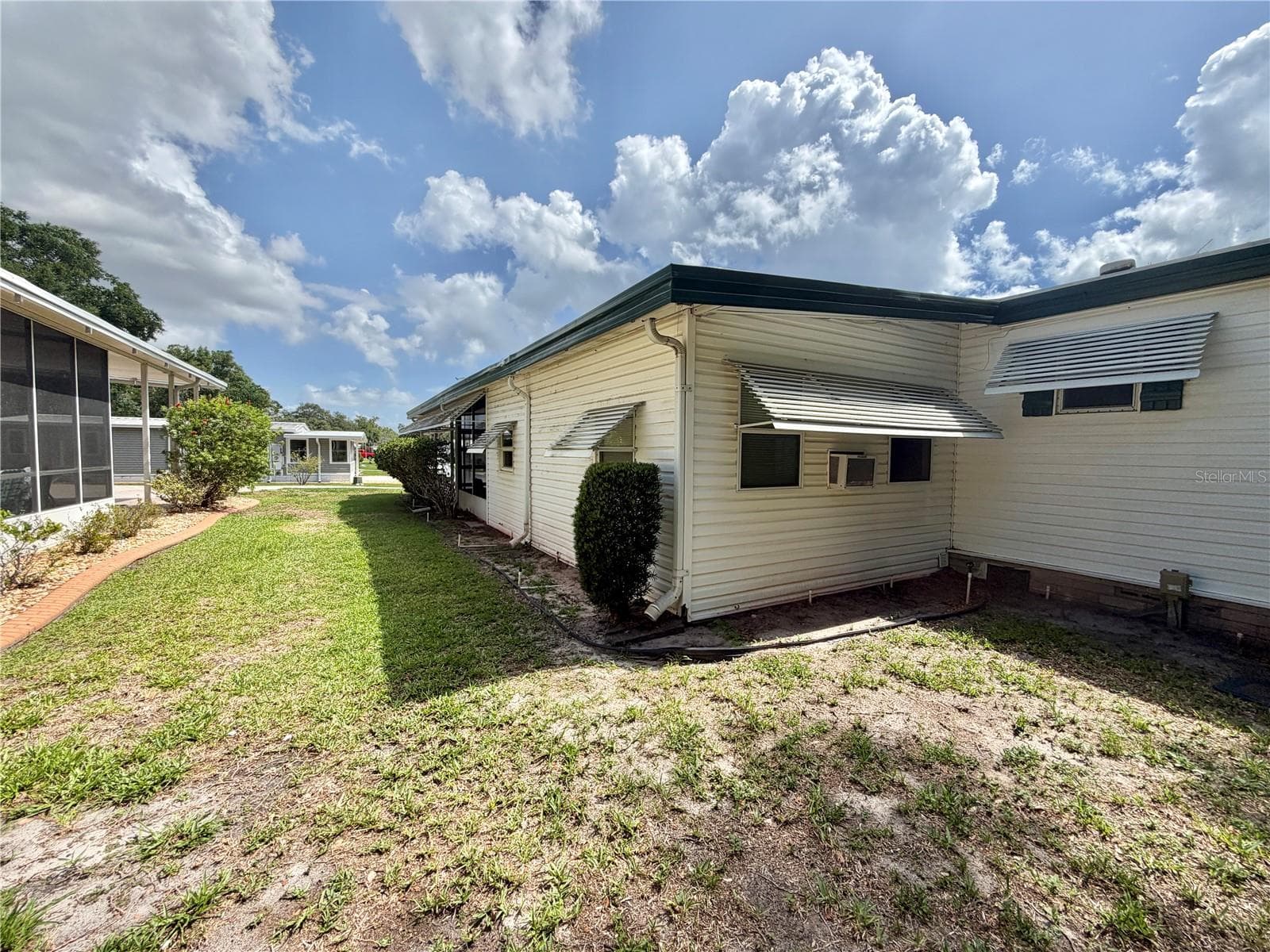 Mobile Home at 132 TAMARISK WAY, LEESBURG, photo 51 of 52