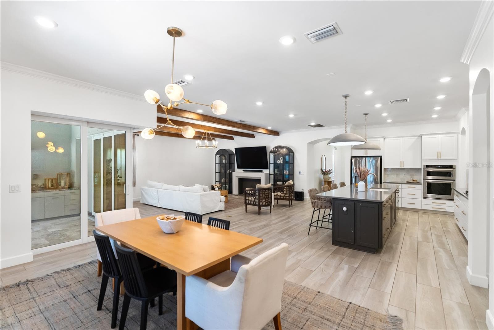 Single Family Residence at 12215 PORTSMOUTH TER, BRADENTON, photo 9 of 53