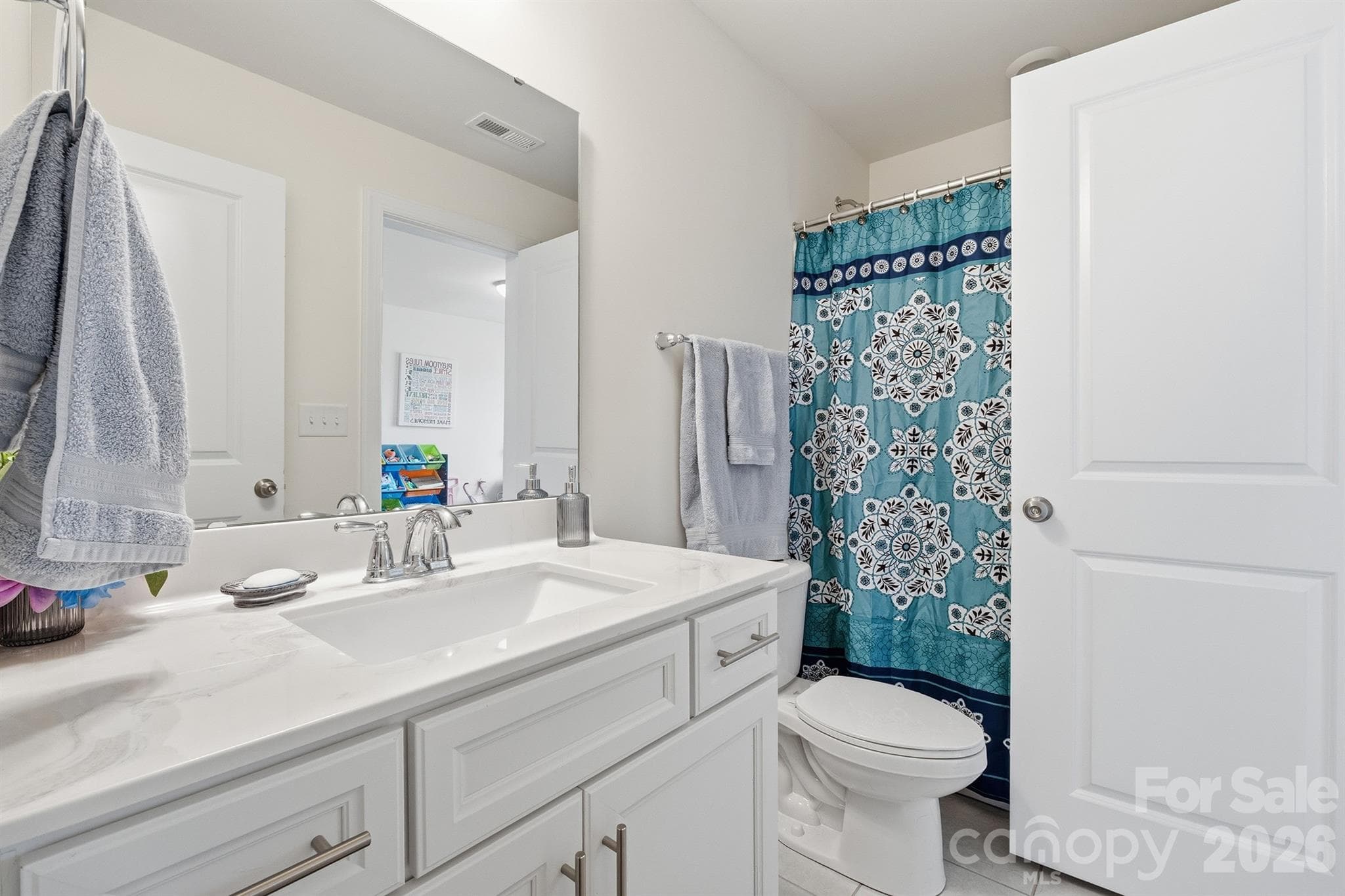 Secondary Bathroom - 282 Bouchard Drive, Waxhaw