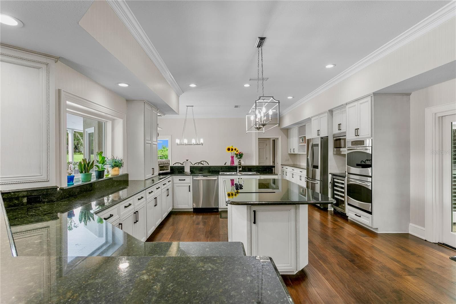 Single Family Residence at 16601 AVILA BLVD, TAMPA, photo 15 of 47