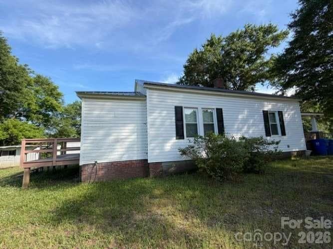Single Family Residence at 2937 Gastonia Highway, Lincolnton, photo 5 of 23