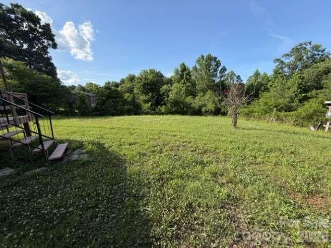 Single Family Residence at 2937 Gastonia Highway, Lincolnton, photo 7 of 23