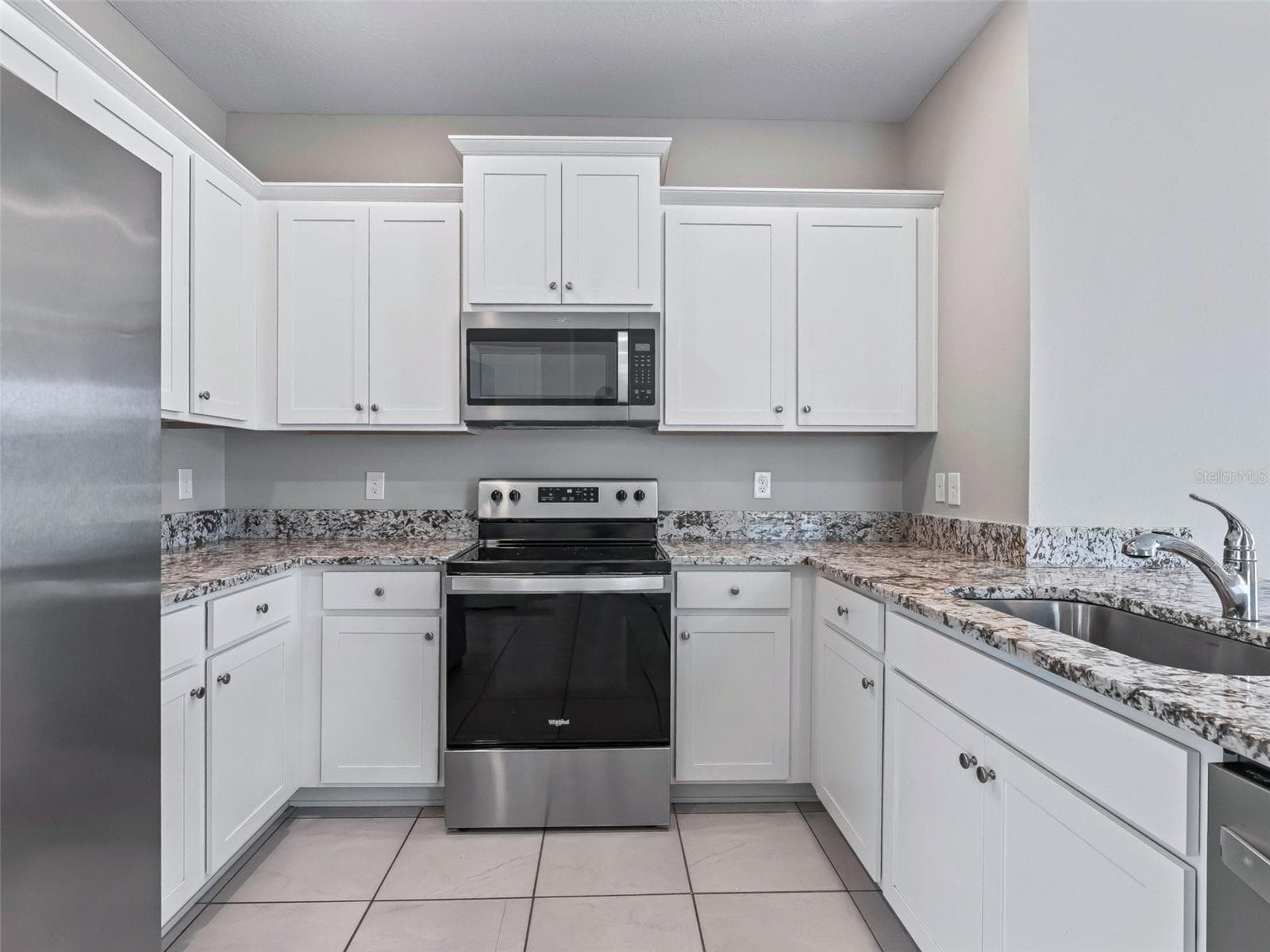 Kitchen - Granite Counters - 5072 STOKES WAY, WILDWOOD