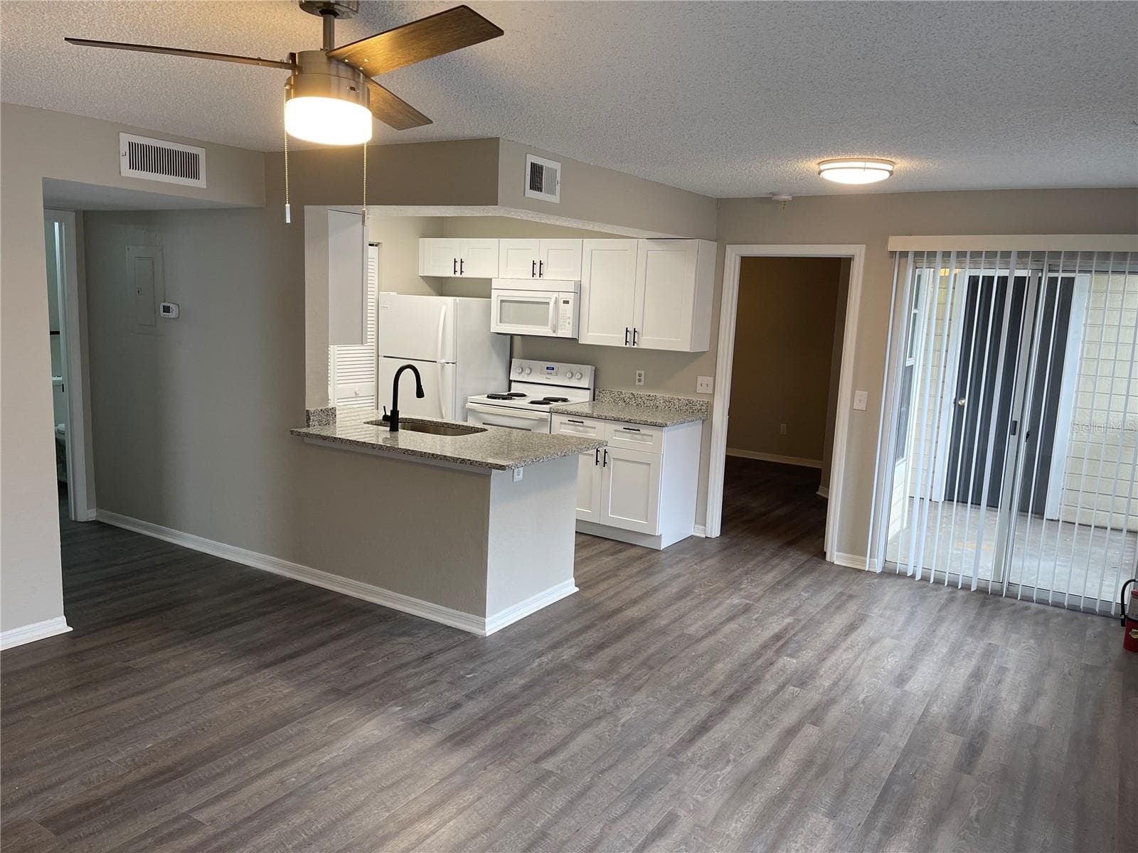Condominium at 1027 S HIAWASSEE RD #2311, ORLANDO, photo 11 of 46