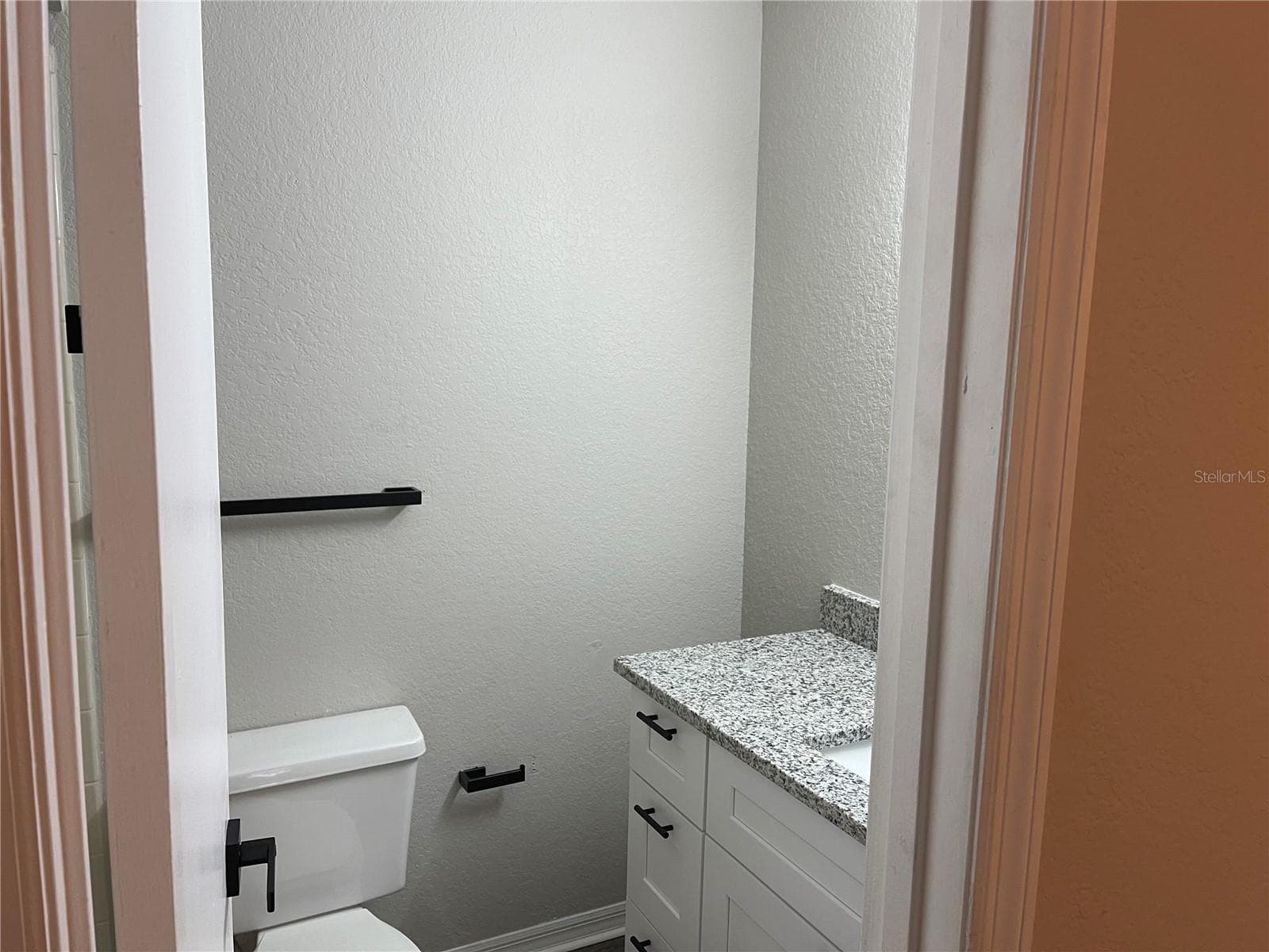 Second Bathroom - 1027 S HIAWASSEE RD #2311, ORLANDO
