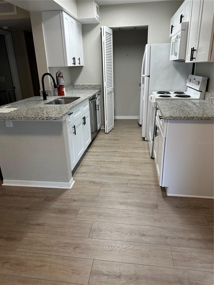 Condominium at 1027 S HIAWASSEE RD #2311, ORLANDO, photo 45 of 46