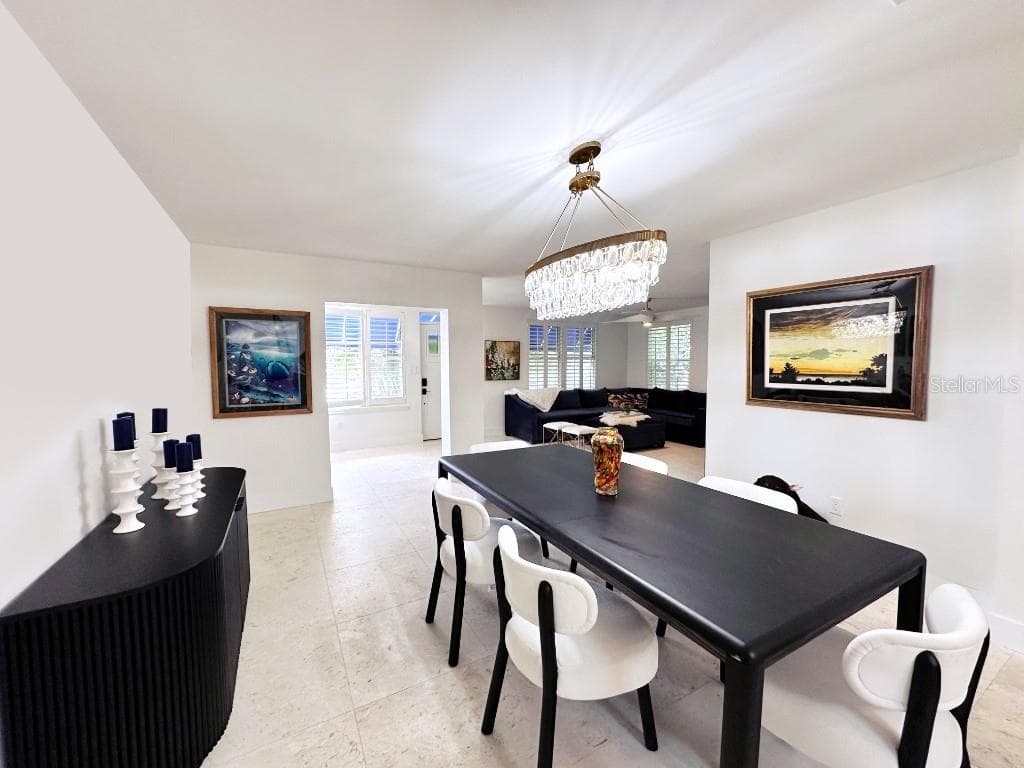 Dining area - 155 112TH AVE #A, TREASURE ISLAND