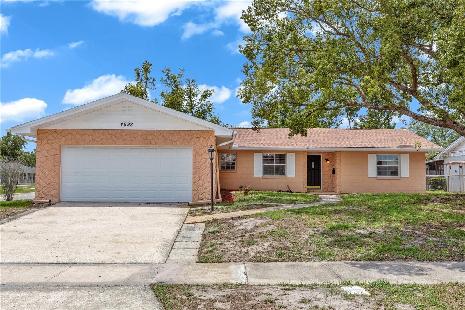 4992 E WIND ST
