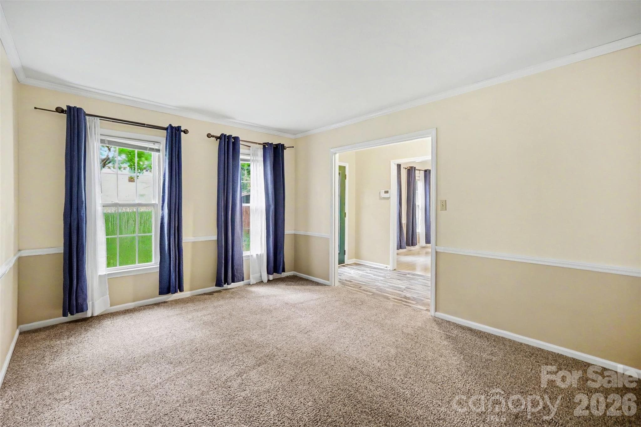 Spacious Living Room - Charlotte