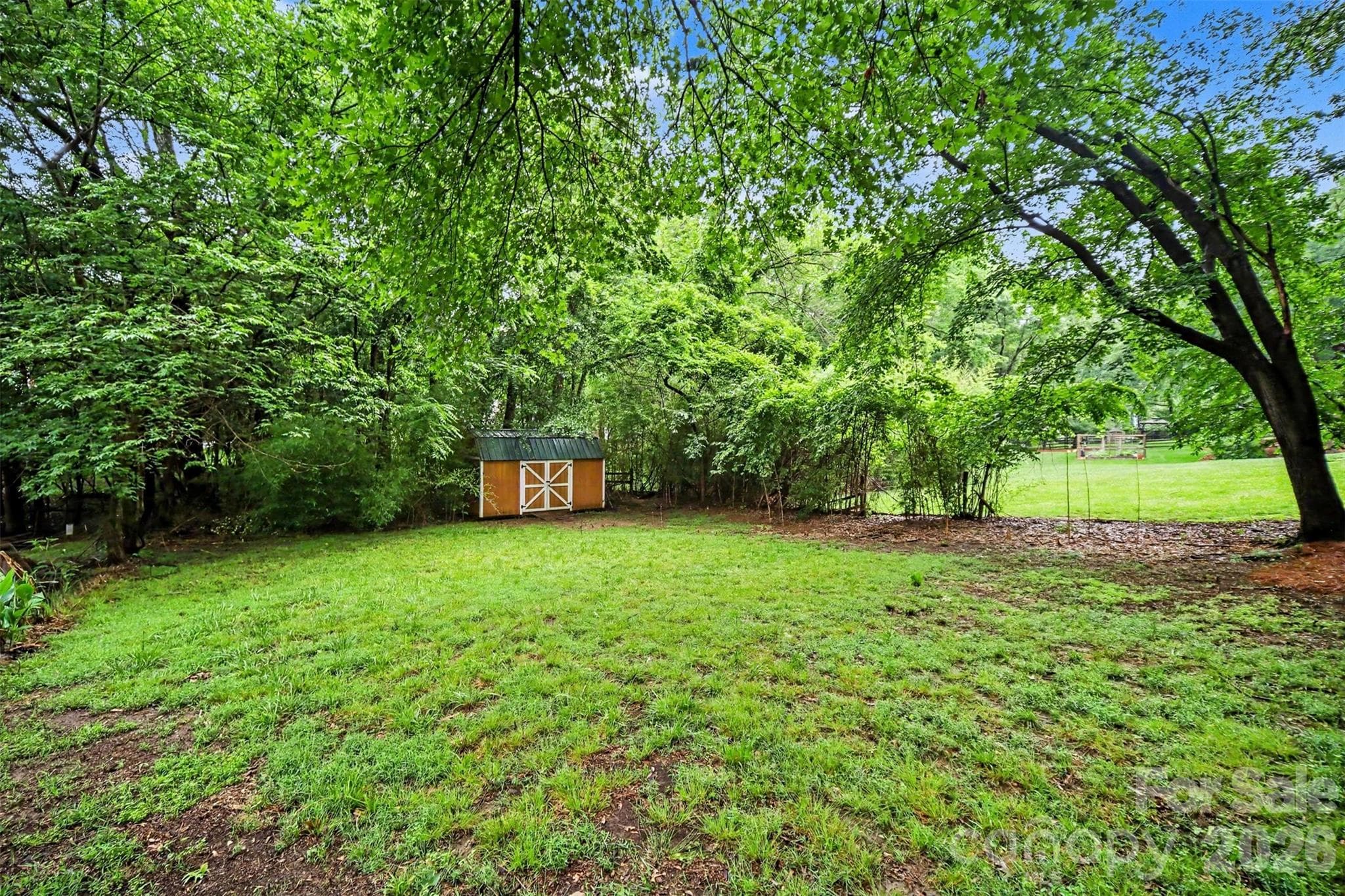 Single Family Residence at 8644 Kirchenbaum Drive, Charlotte, photo 34 of 41