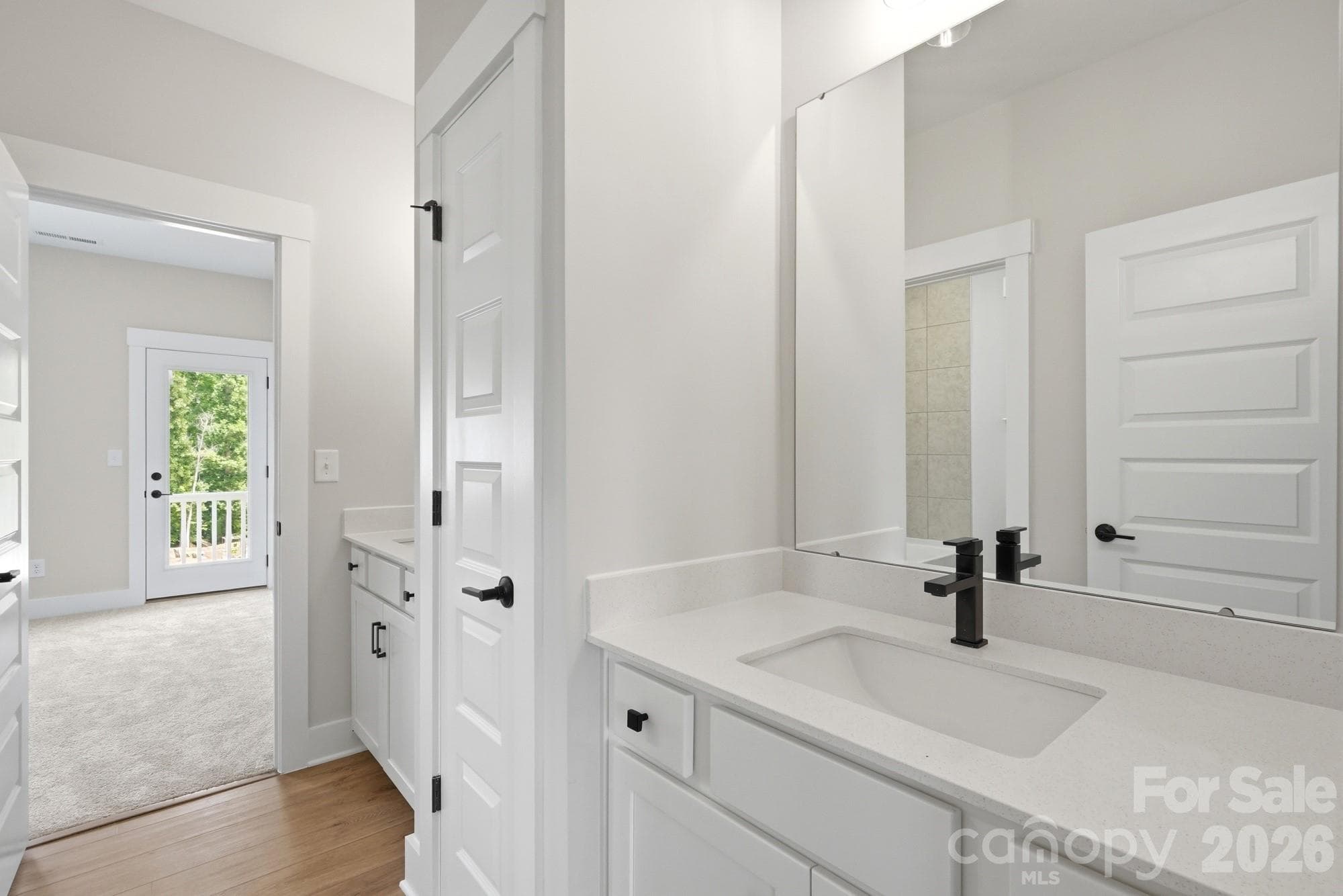 Jack and Jill Bath - 5062 McLaughlin Loop, Waxhaw