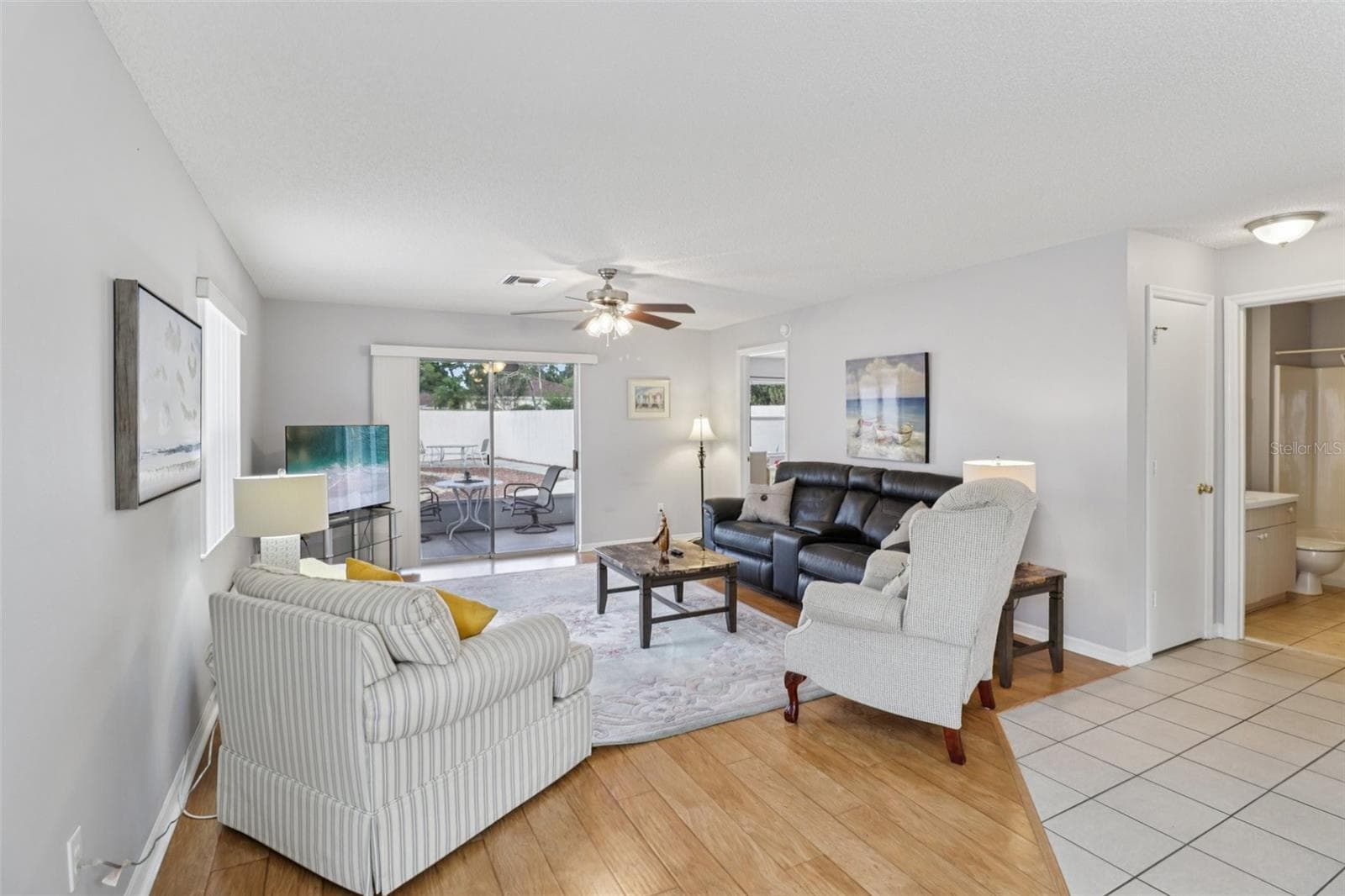 Living Room - 914 MENDOZA BLVD, LADY LAKE
