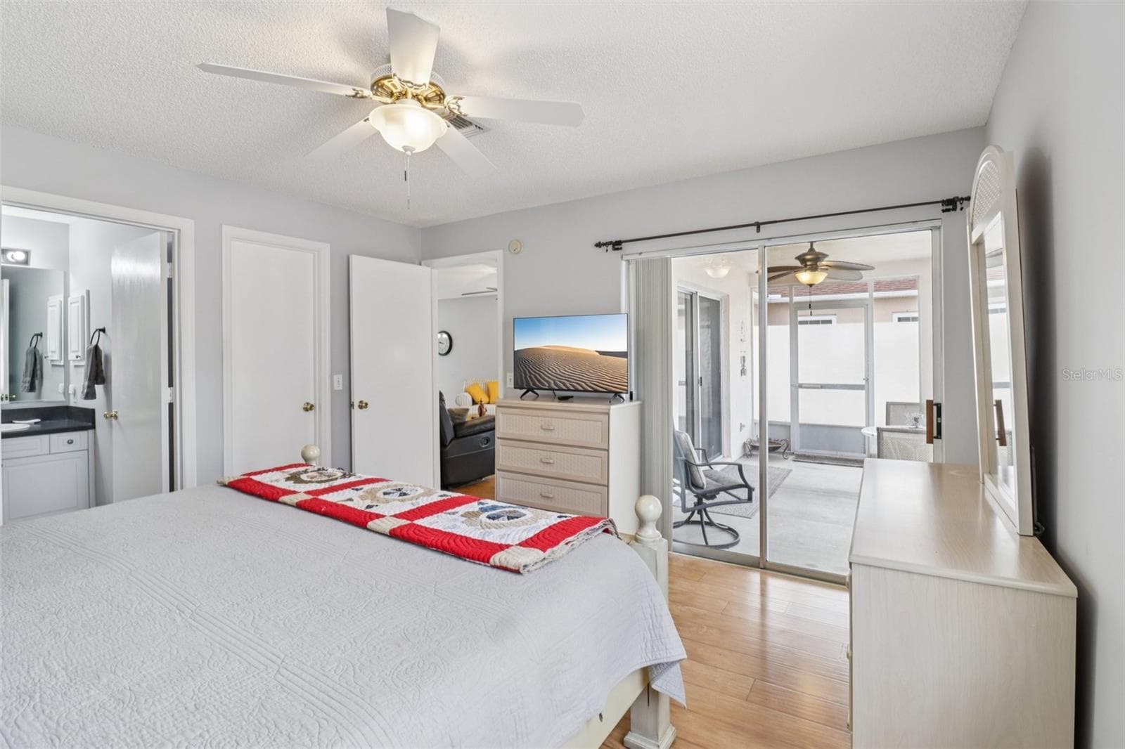 Master Bedroom - 914 MENDOZA BLVD, LADY LAKE