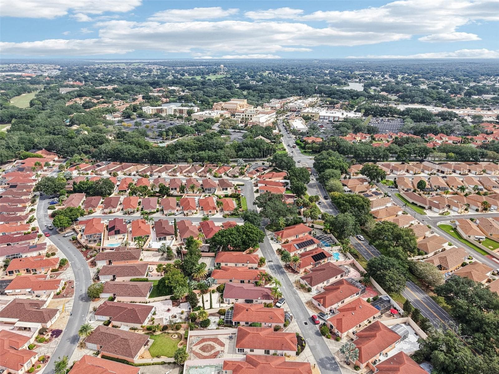 Neighborhood - 914 MENDOZA BLVD, LADY LAKE
