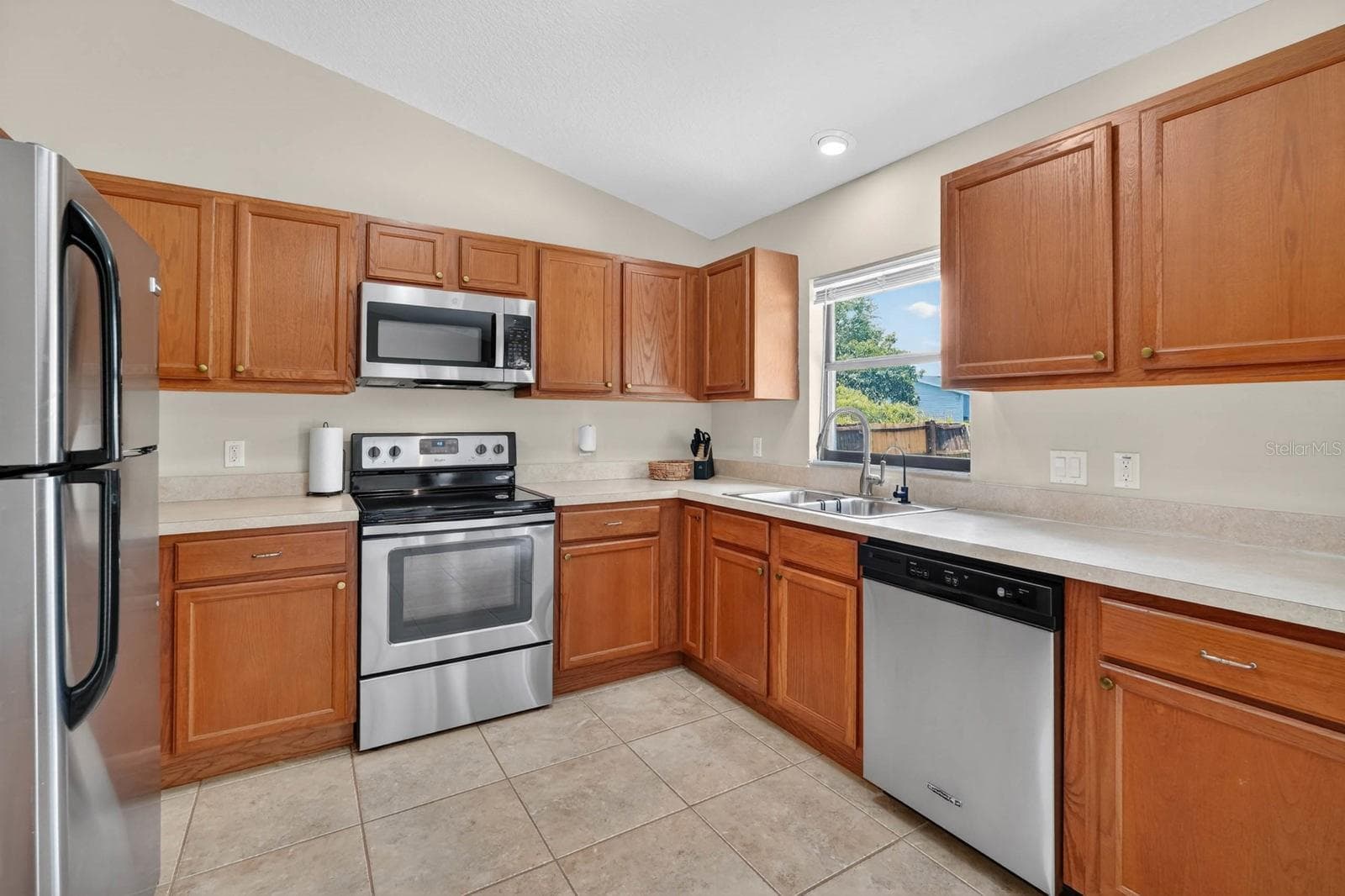 Single Family Residence at 1520 3RD AVE, DELAND, photo 12 of 36