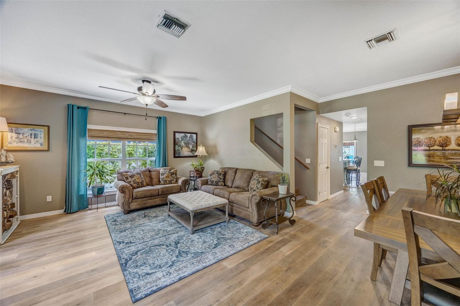 Single Family Residence at 852 35TH AVE N, ST PETERSBURG, photo 4 of 61