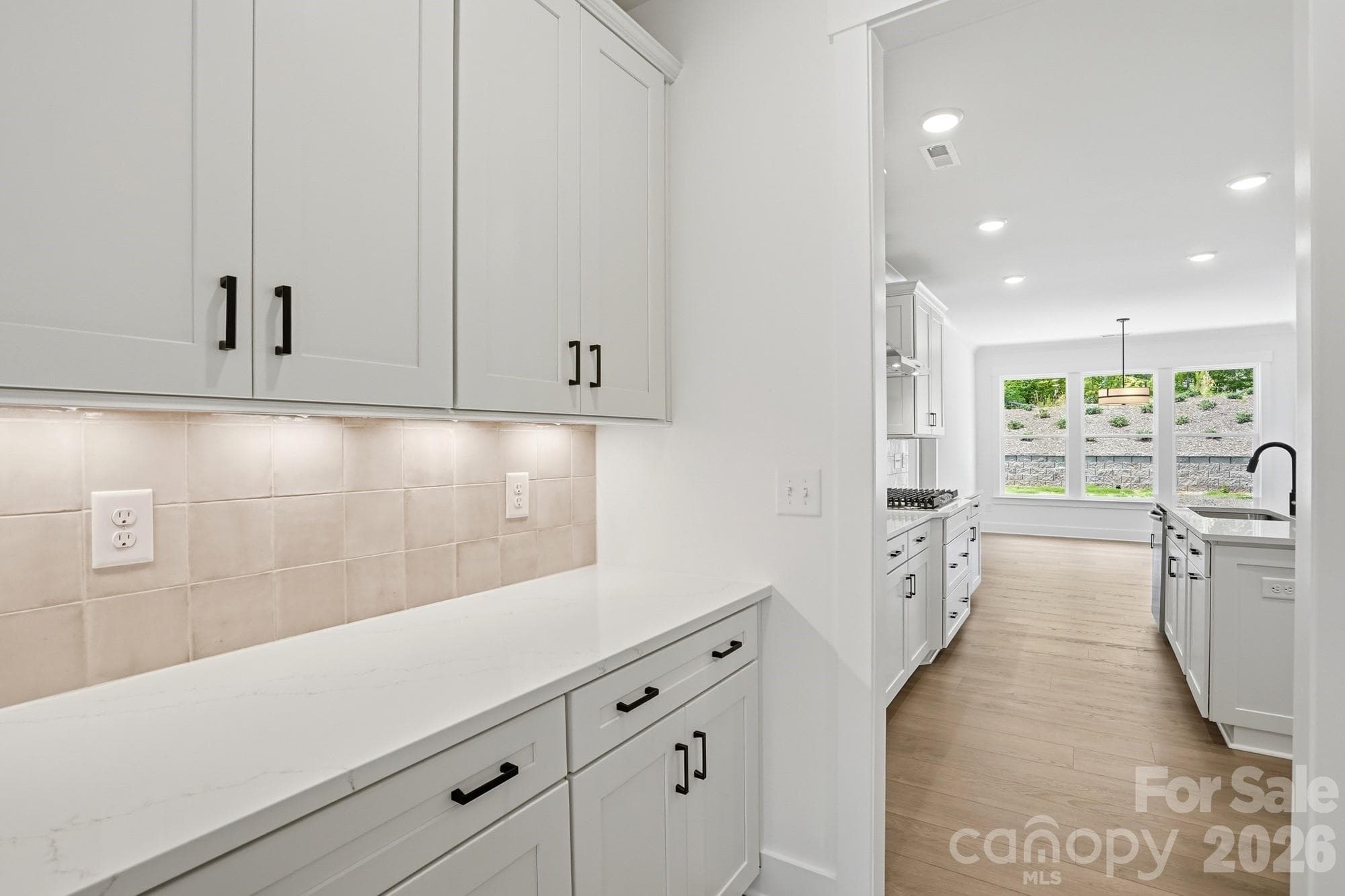 Butlers Pantry - 5076 McLaughlin Loop, Waxhaw