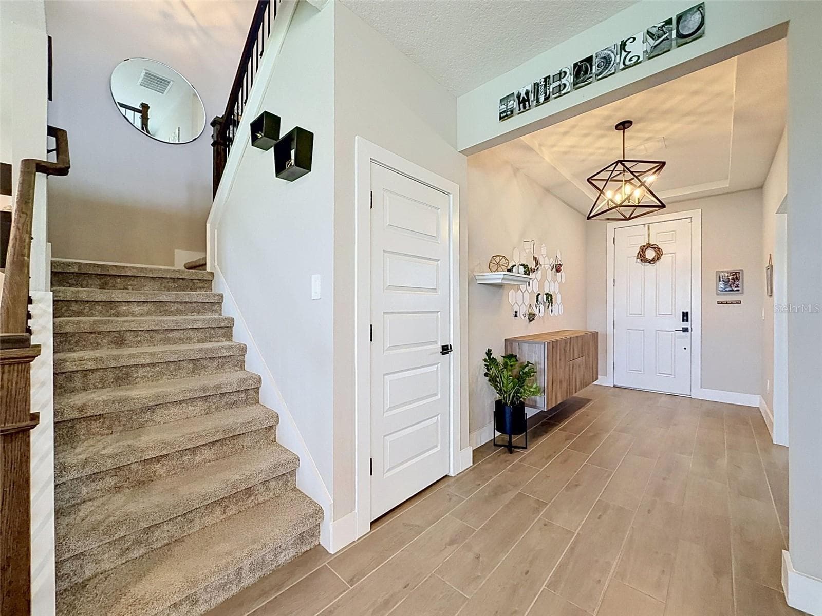 Single Family Residence at 3726 SAVANNA PALMS CT, BRADENTON, photo 9 of 99
