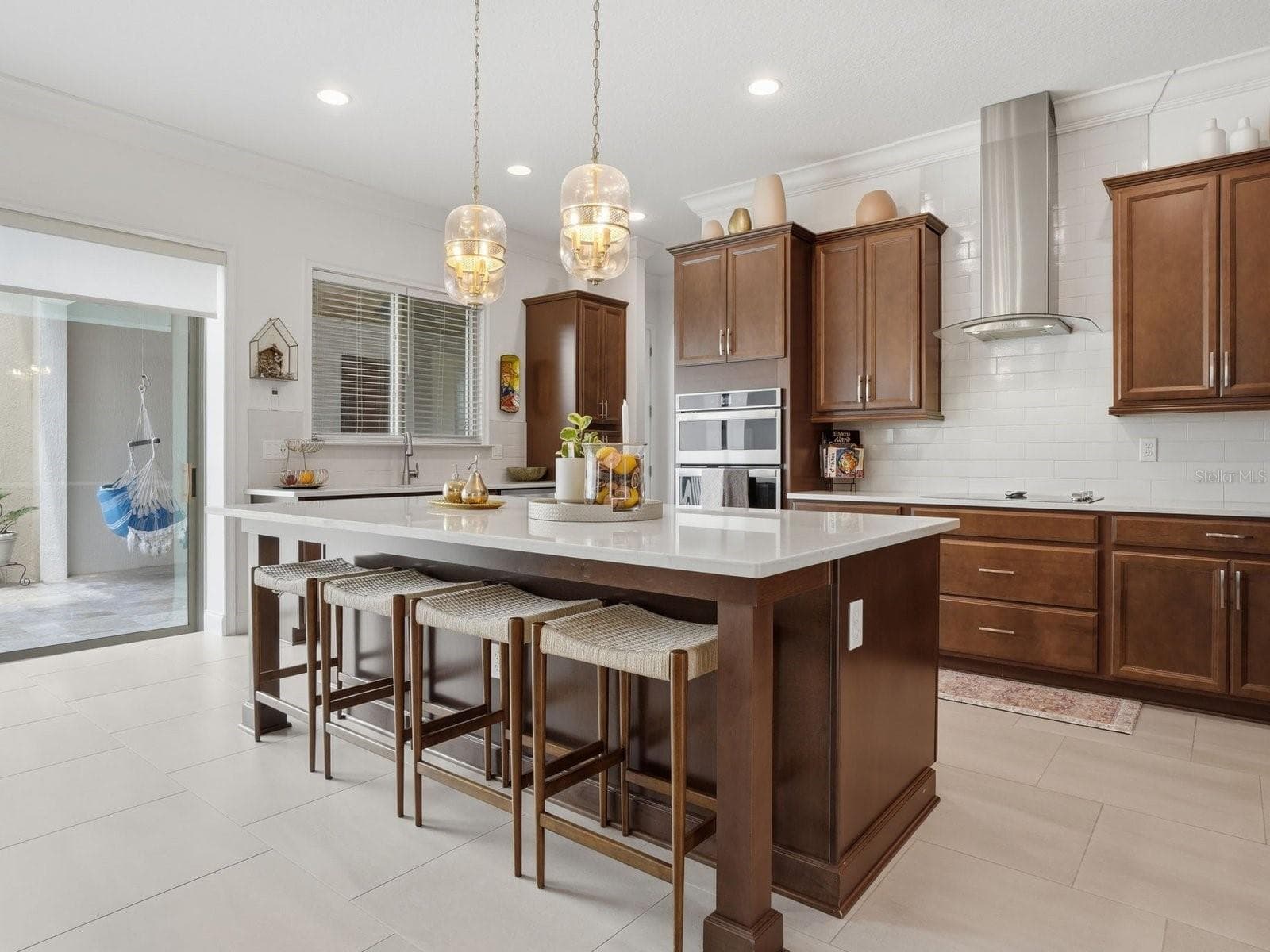 Single Family Residence at 9448 MERE PKWY, ORLANDO, photo 7 of 91