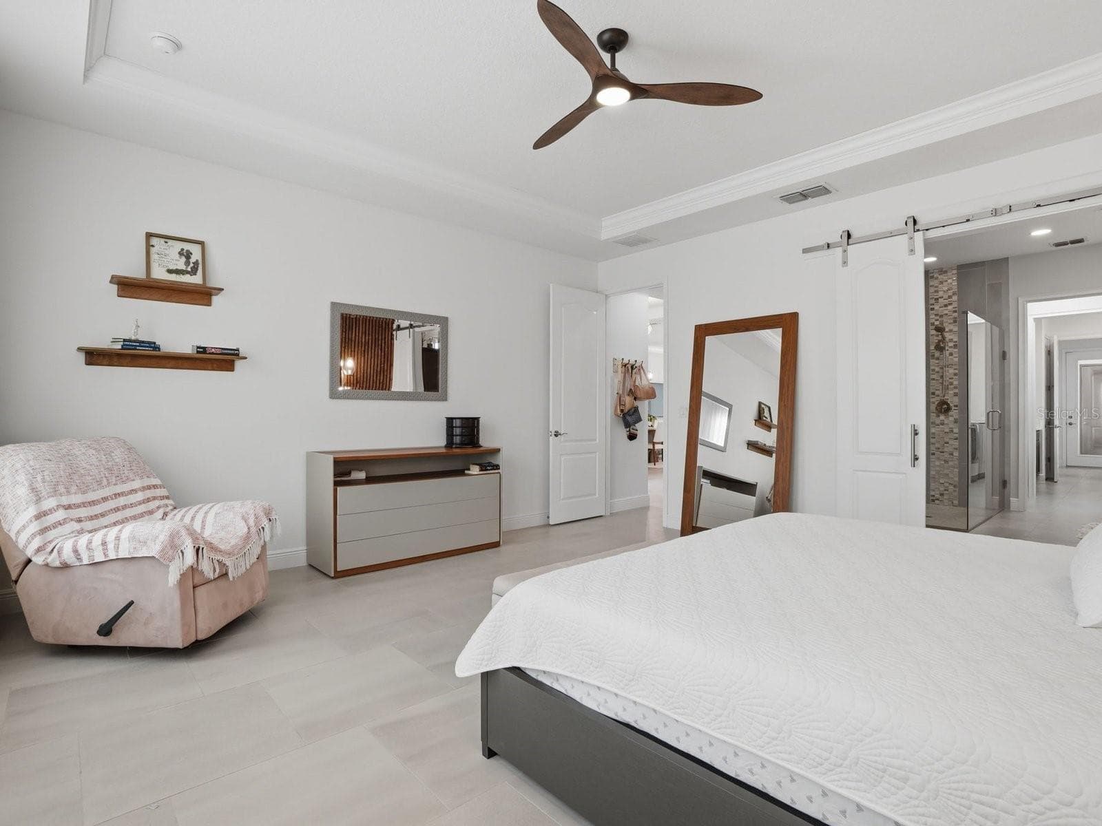Grand Primary with ensuite bathroom - 9448 MERE PKWY, ORLANDO
