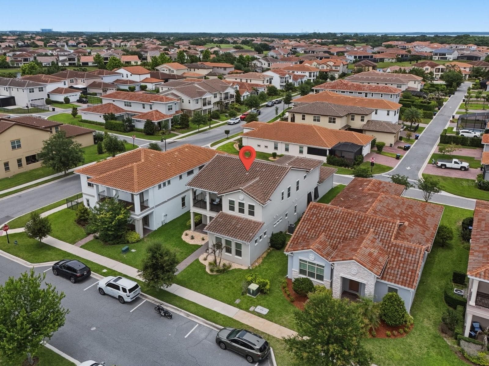 Guest parking on street is available - 9448 MERE PKWY, ORLANDO