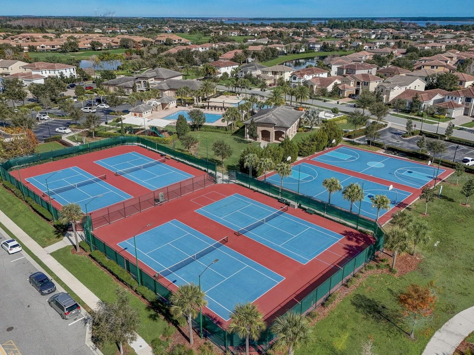 Tennis courts and basketball courts for residents only - 9448 MERE PKWY, ORLANDO