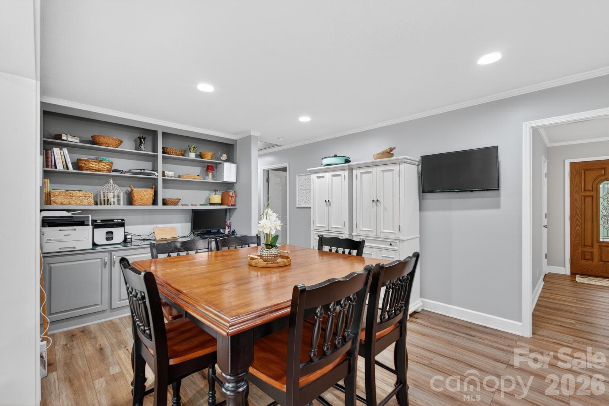 Dining - 1172 Rainbow Circle, Catawba