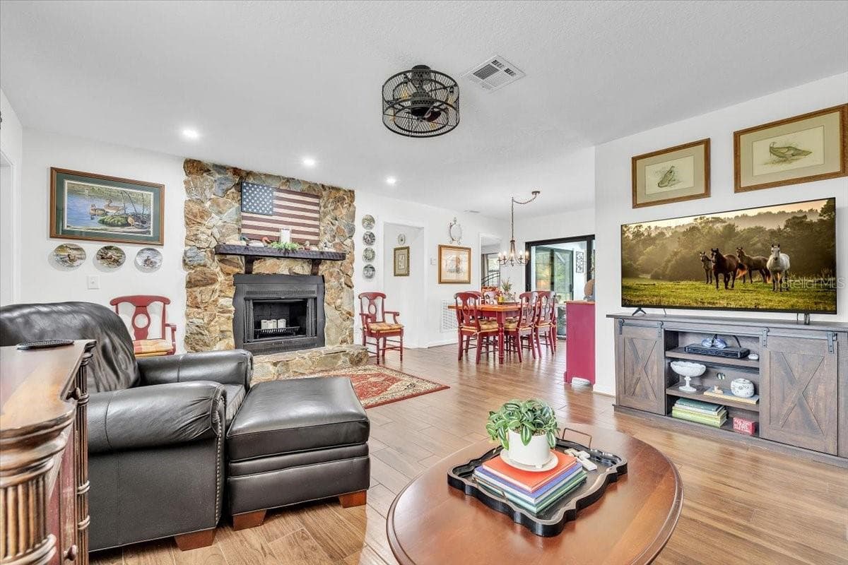 Single Family Residence at 4806 SW COUNTY ROAD 769, ARCADIA, photo 4 of 50