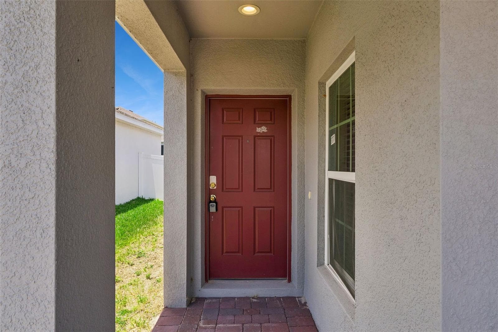Front Porch - 1833 ROSS HAMMOCK AVE, GROVELAND