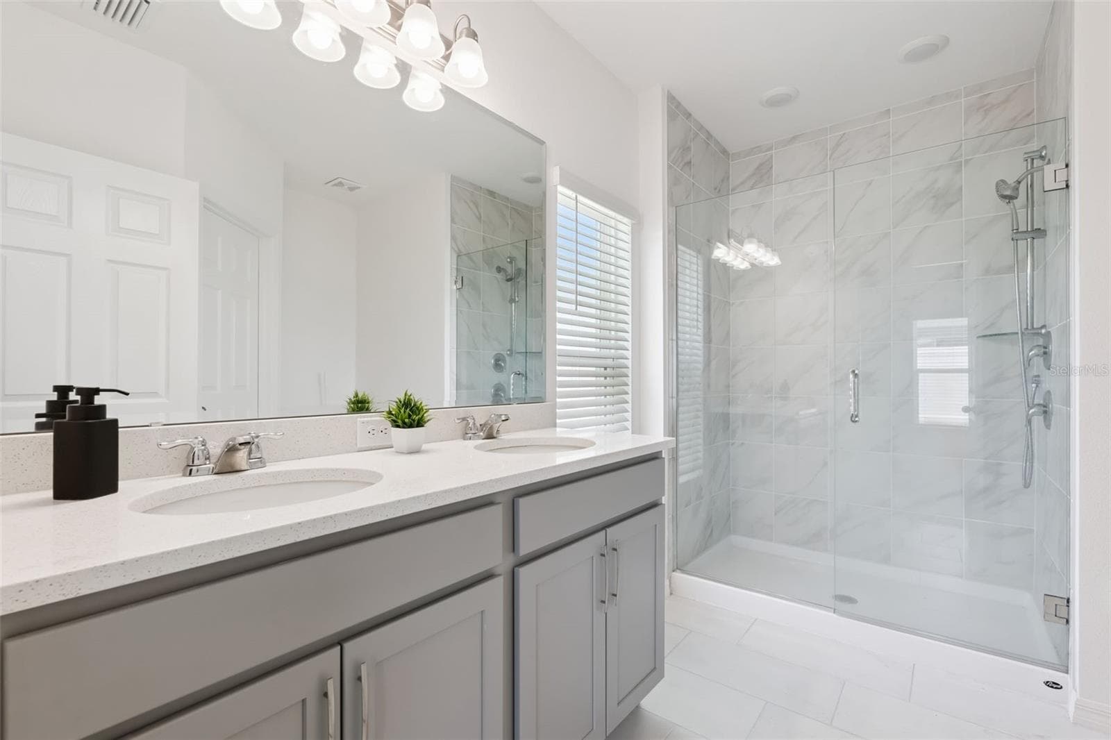 Primary Bath - 1833 ROSS HAMMOCK AVE, GROVELAND