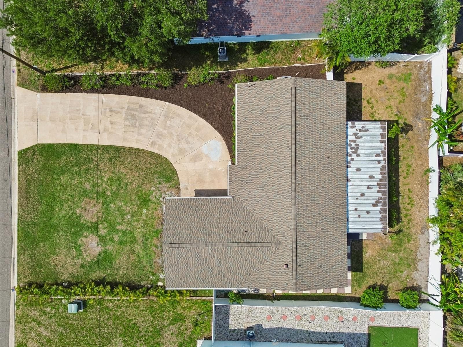 Single Family Residence at 6003 TAMPA SHORES BLVD, TAMPA, photo 12 of 67
