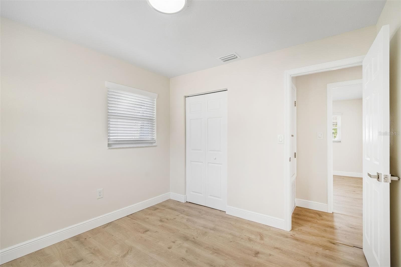Single Family Residence at 6003 TAMPA SHORES BLVD, TAMPA, photo 26 of 67