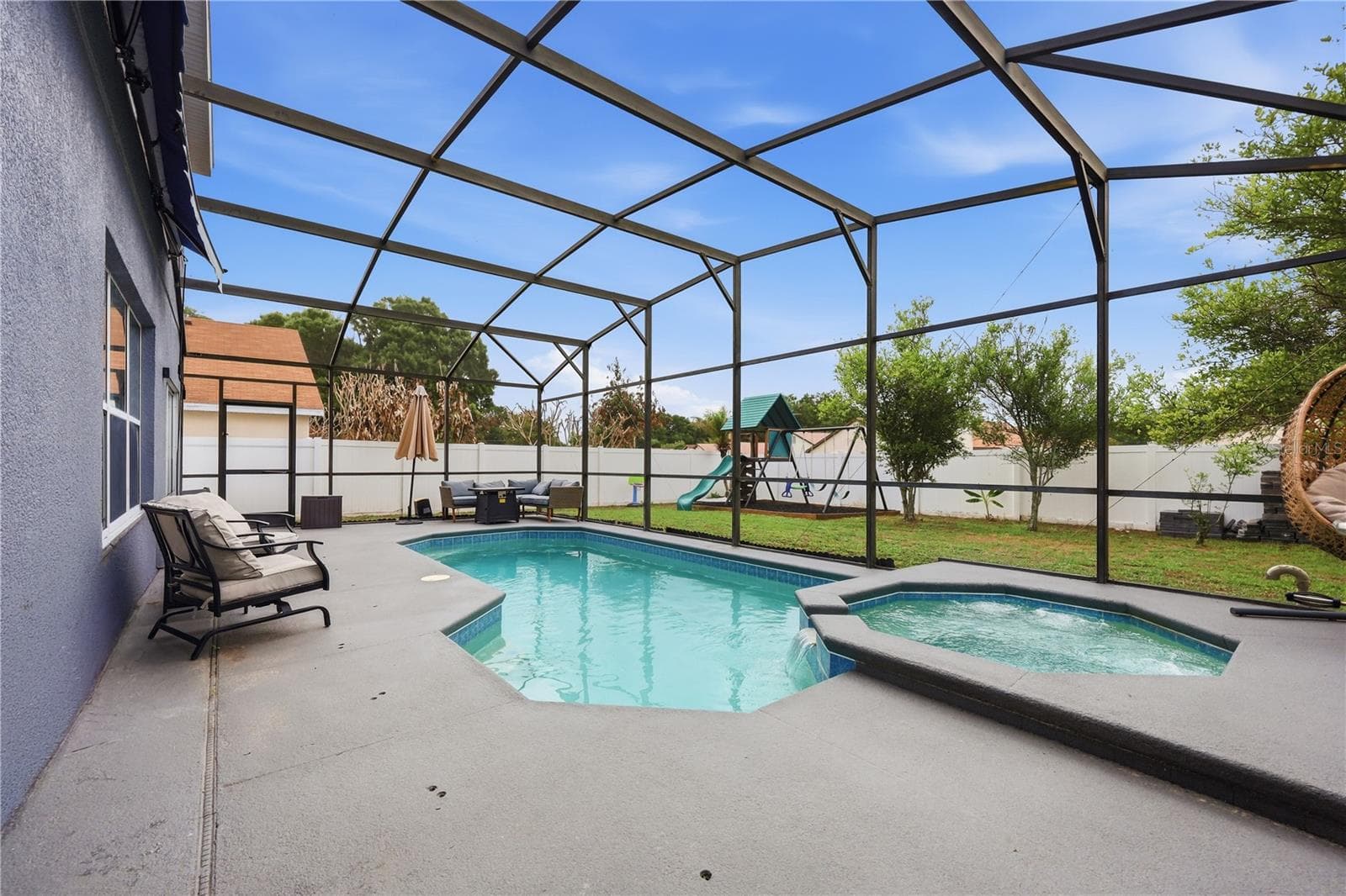 Pool and Spa - 3097 BUCKEYE POINTE DR, WINTER HAVEN