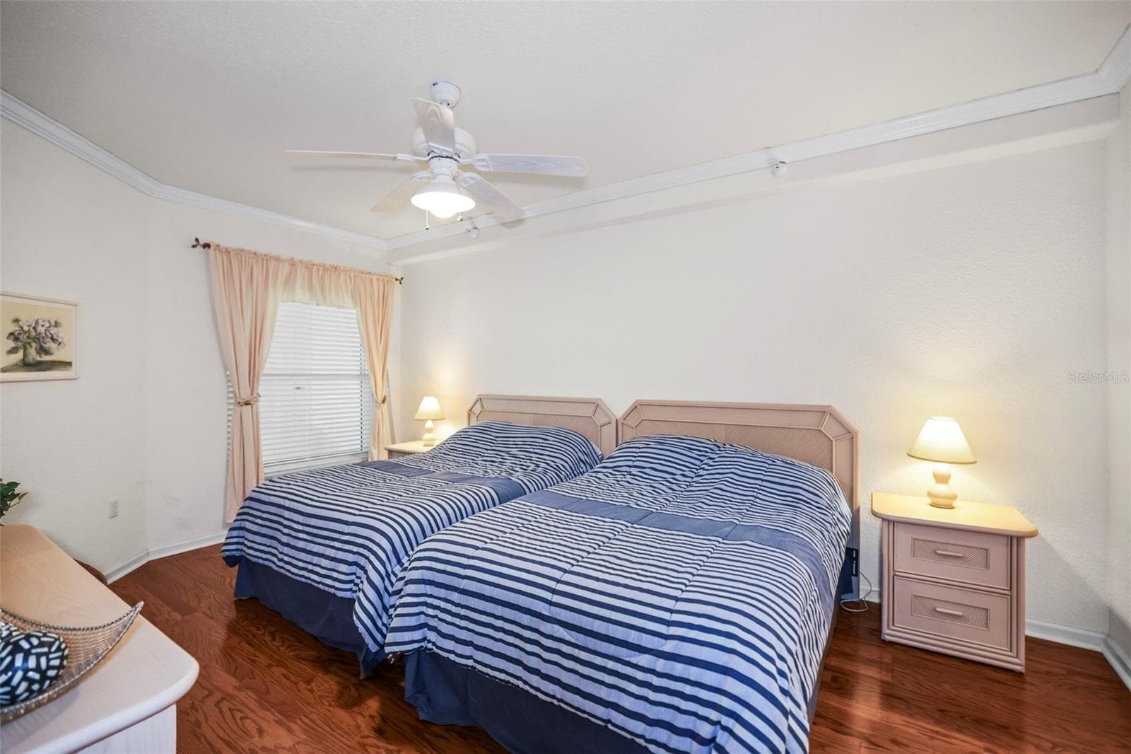 2nd En-Suite - 200 121ST AVE #103, TREASURE ISLAND