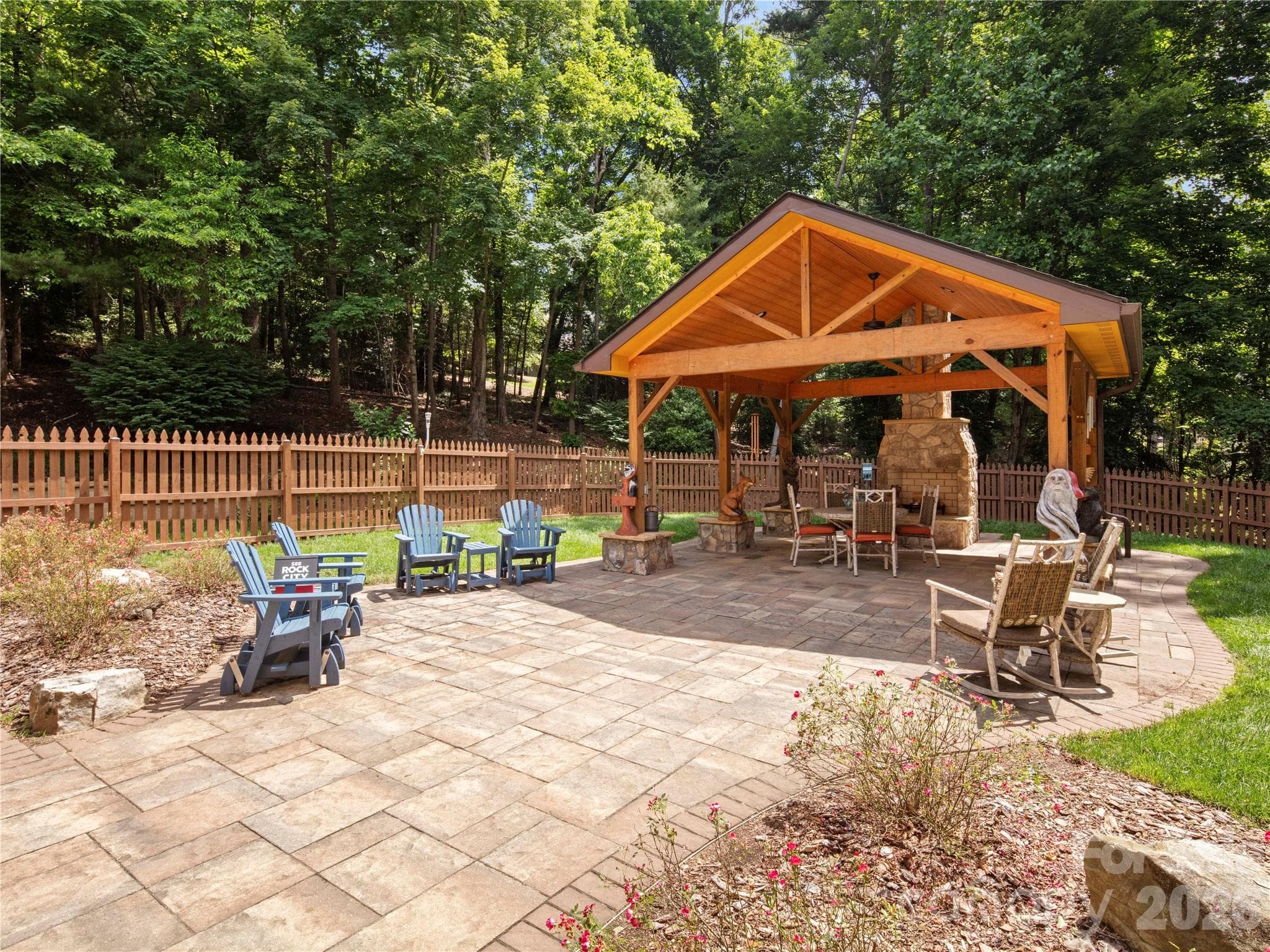 Notice the stone wood burning fireplace - 105 Braeside Circle, Asheville