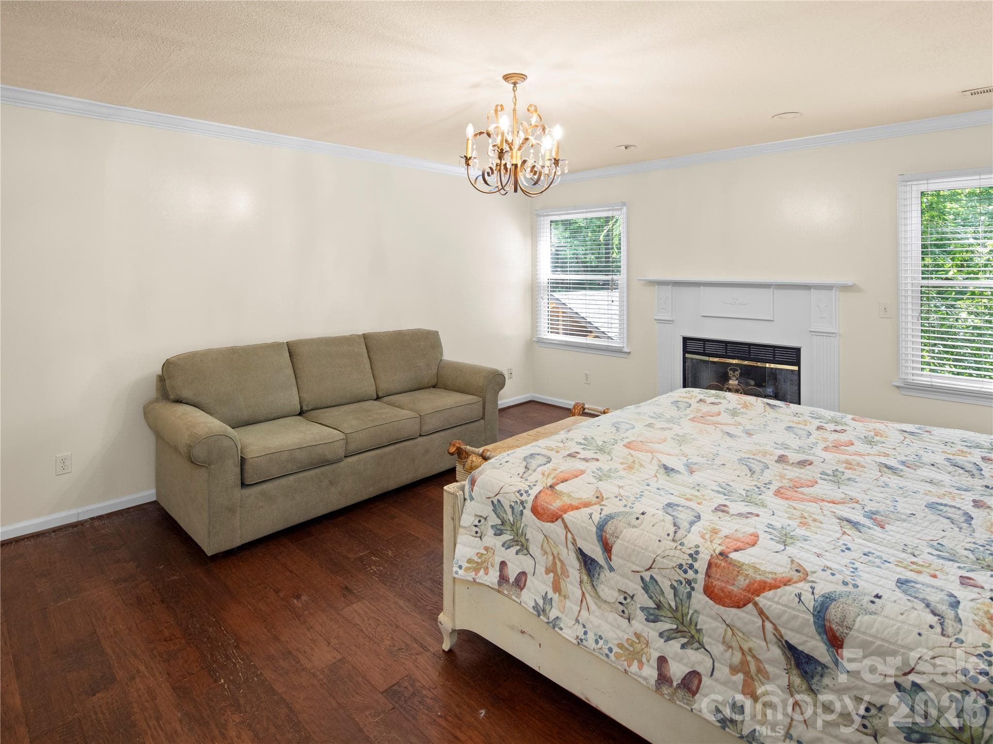 Single Family Residence at 105 Braeside Circle, Asheville, photo 18 of 39