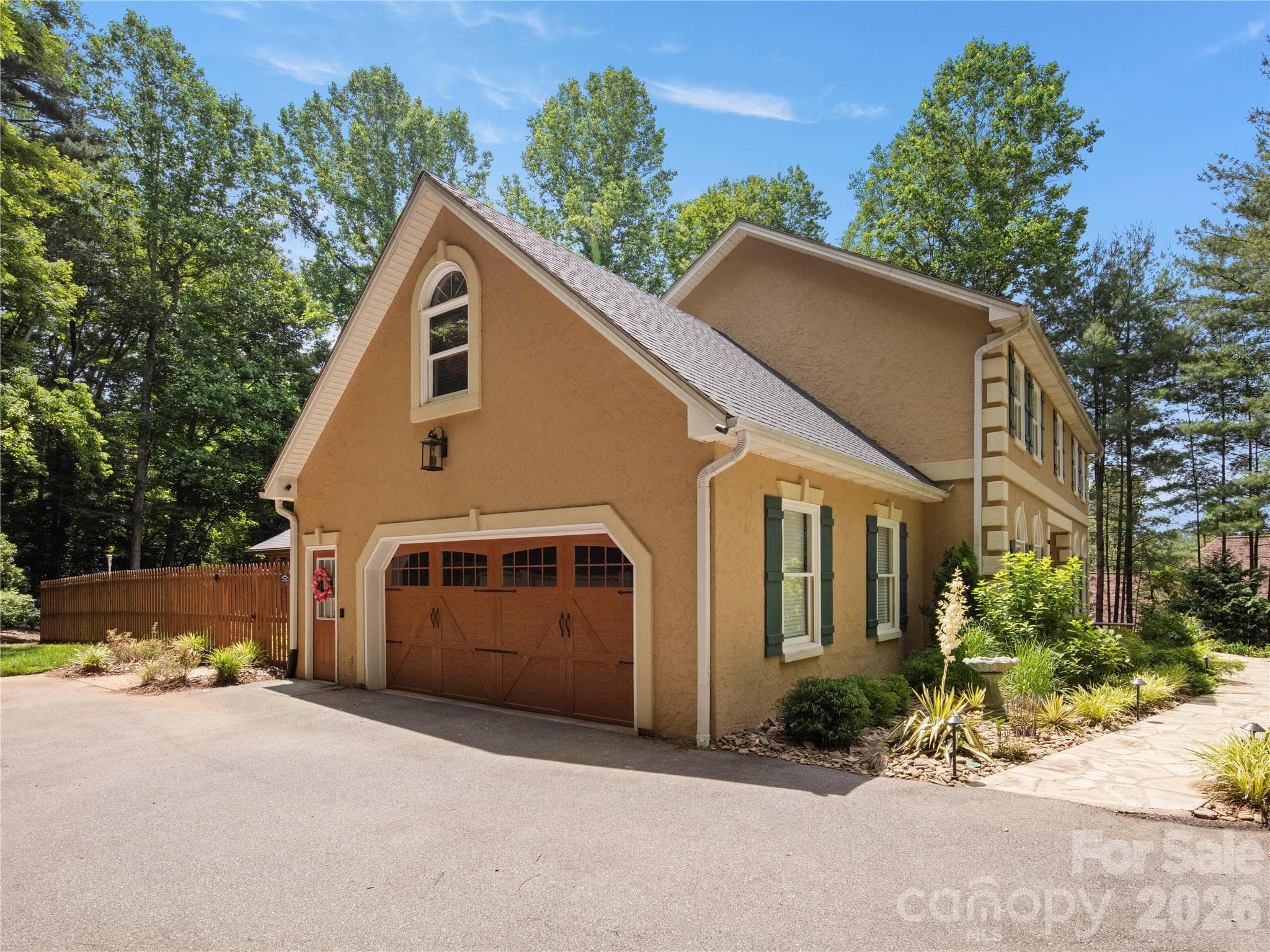 Single Family Residence at 105 Braeside Circle, Asheville, photo 37 of 39