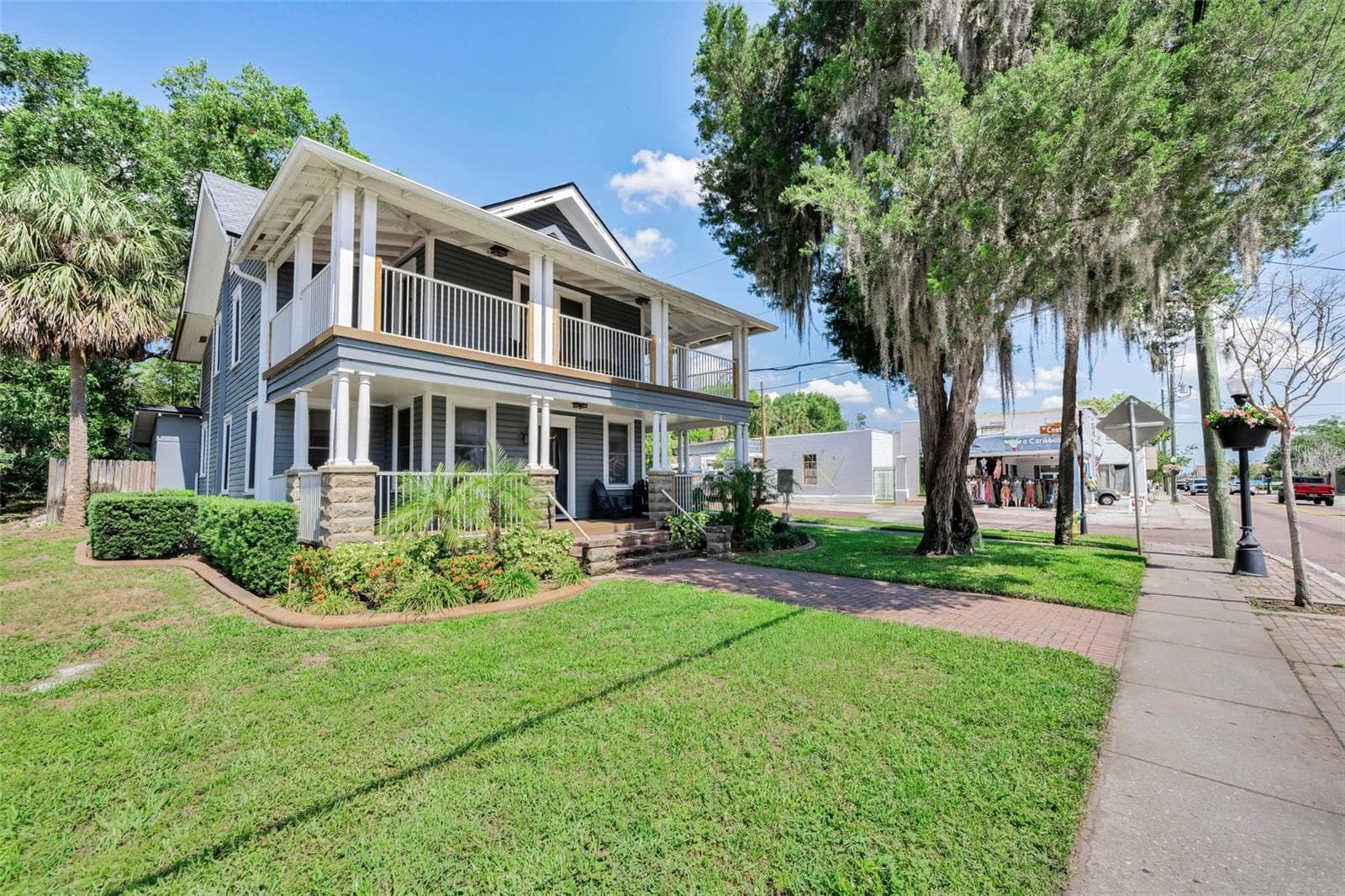 Single Family Residence at 133 N PINELLAS AVE, TARPON SPRINGS, photo 4 of 85