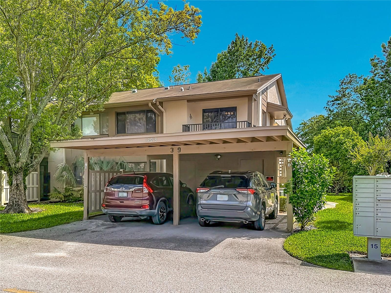 Condominium at 12913 FAIRWAY DR #D, HUDSON, photo 2 of 69