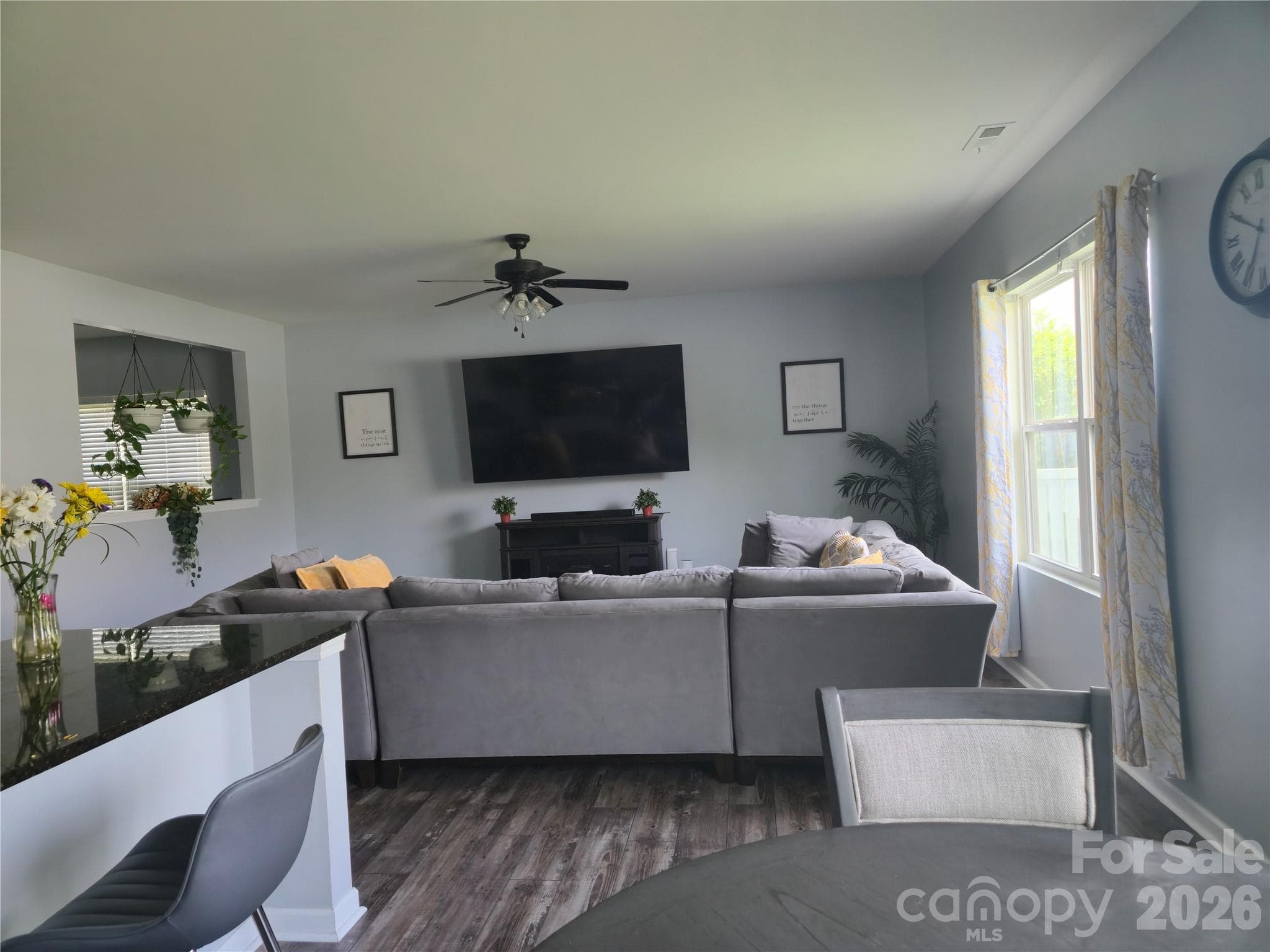 Family Room - 10119 Green Grass Road, Charlotte