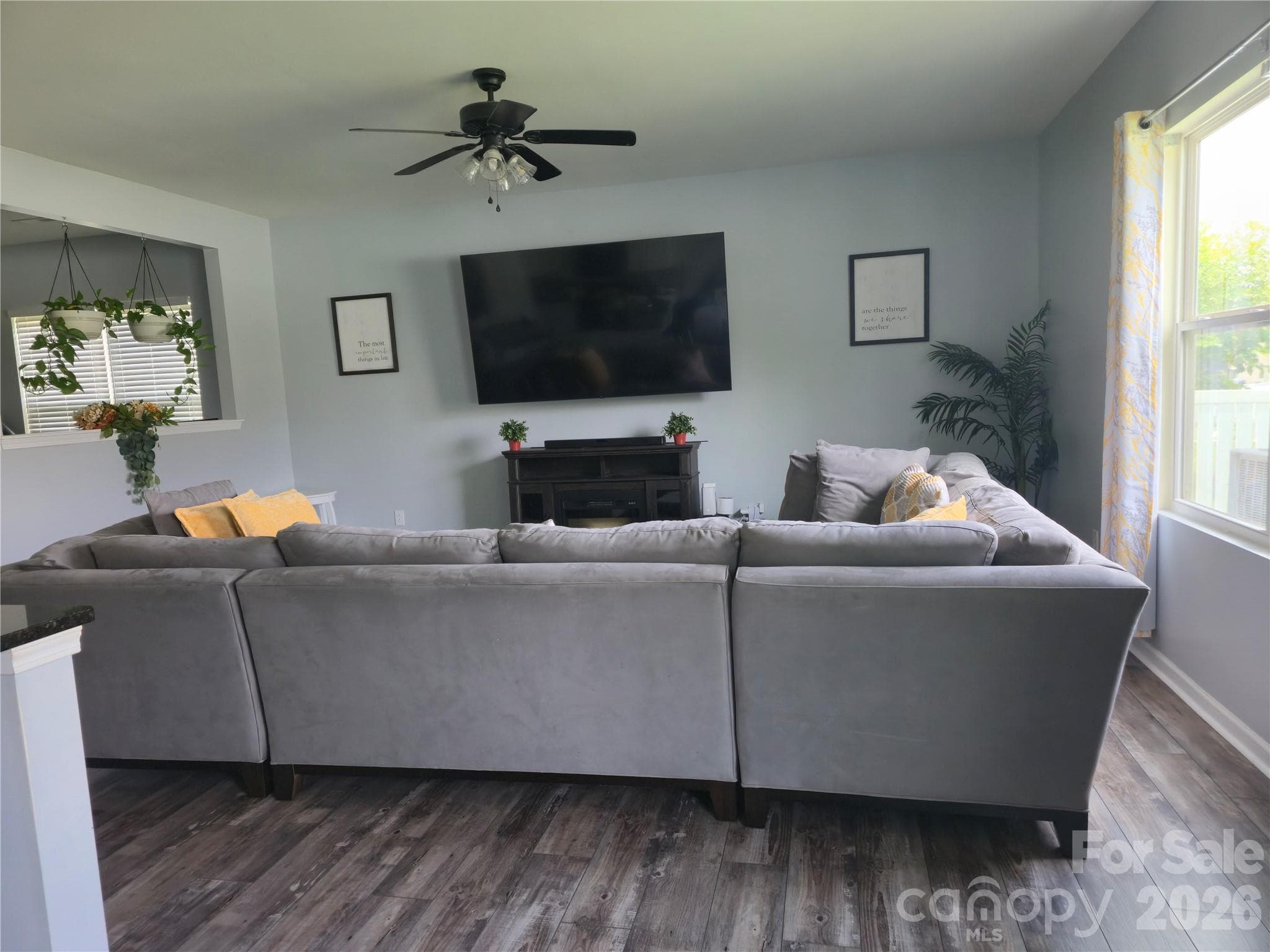 Family Room - 10119 Green Grass Road, Charlotte