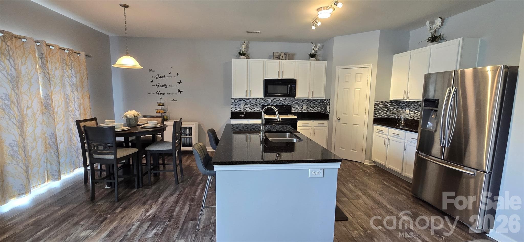Kitchen - 10119 Green Grass Road, Charlotte