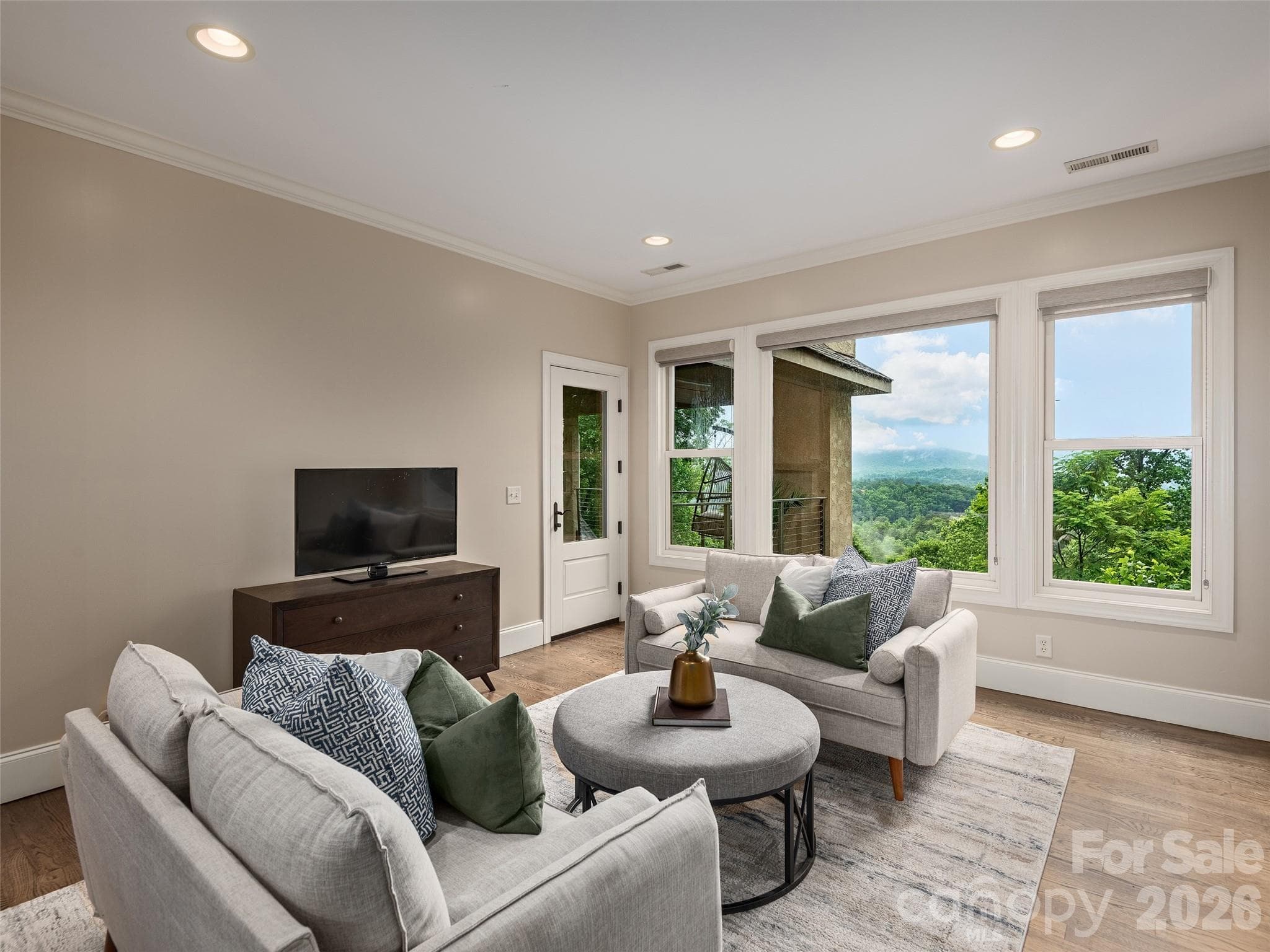 Single Family Residence at 433 Coopers Hawk Drive, Asheville, photo 25 of 48