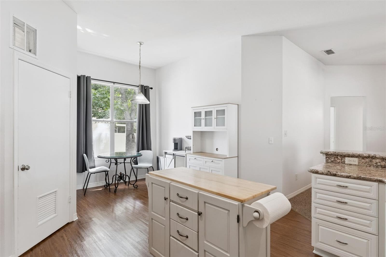 Kitchen & Breakfast Nook - 14825 GREATER PINES BLVD, CLERMONT