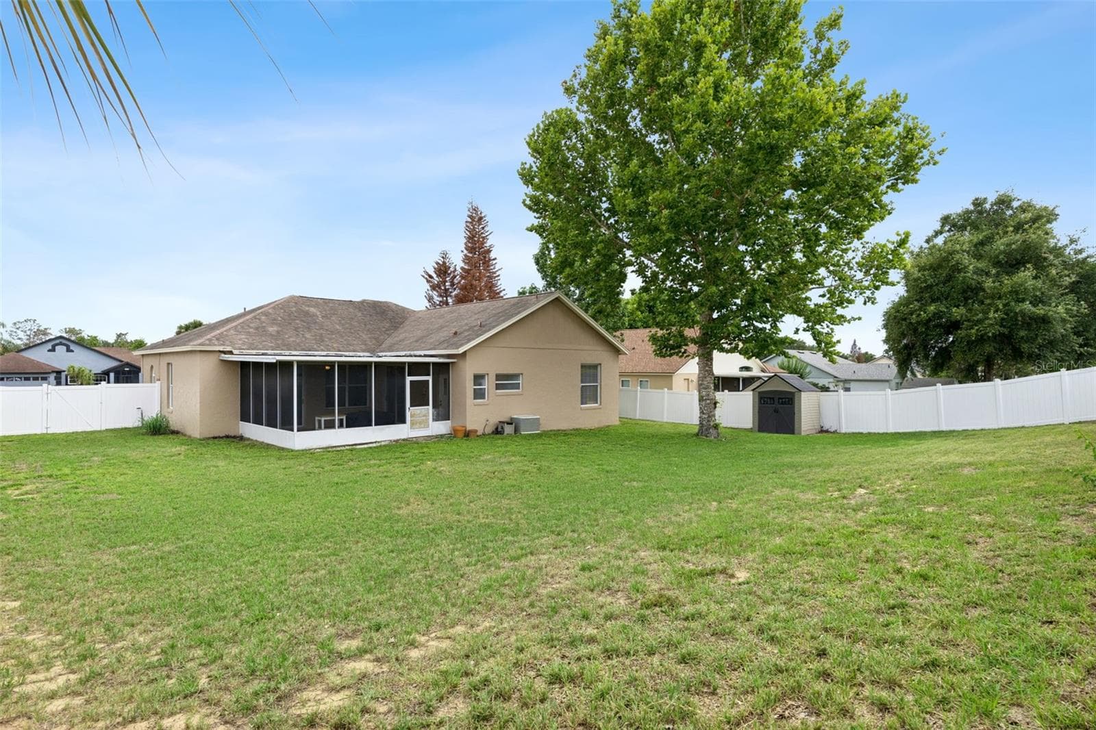 Back Exterior & Backyard - 14825 GREATER PINES BLVD, CLERMONT